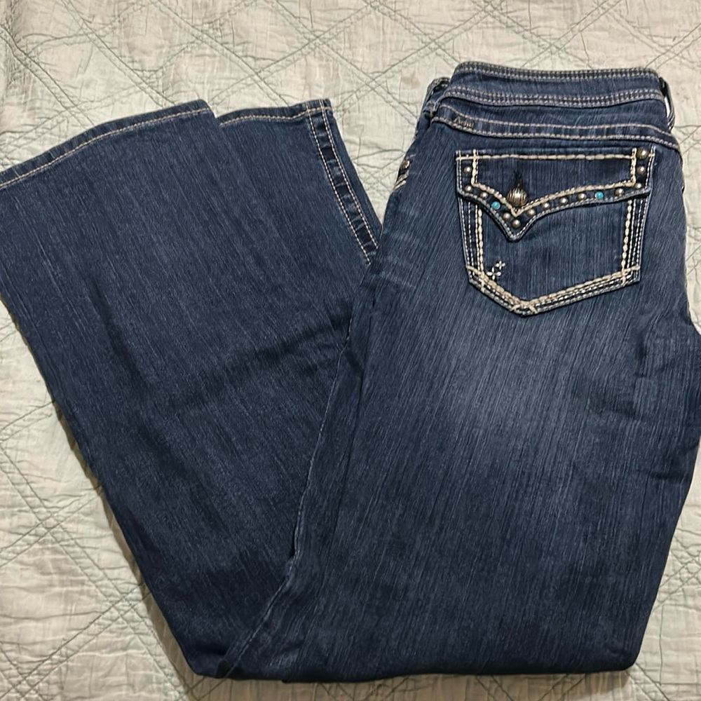 Women’s size 29R Ariat boot cut jeans